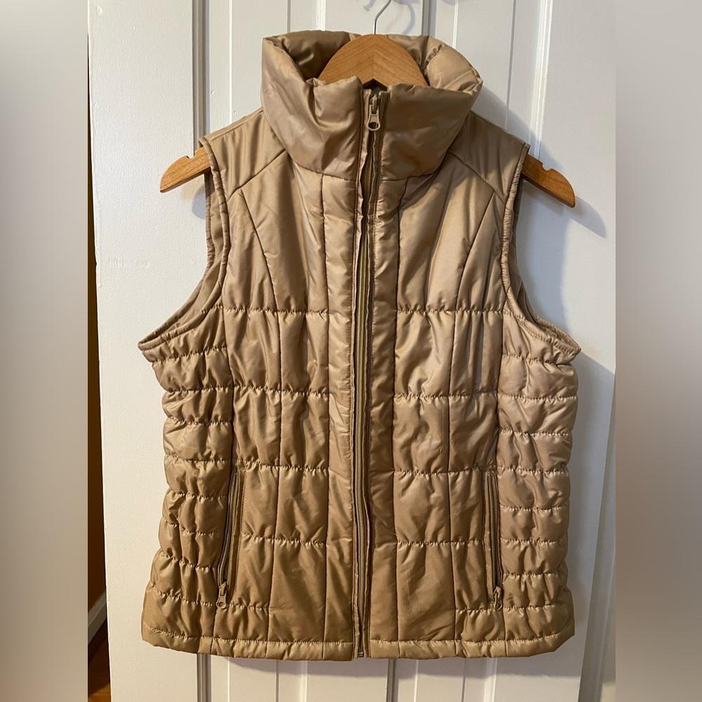 New York and Company Puffer Vest, New with Tag